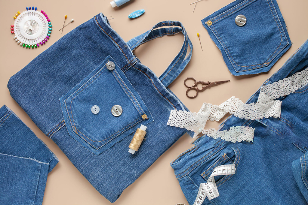 Upcycle je kleding in het MaakLab