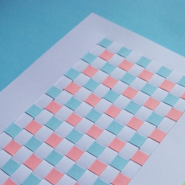 Papierweefsels maken voor wenskaarten